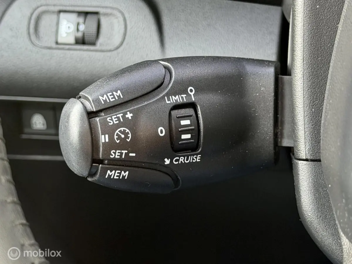 combi 1.2 PureTech Feel