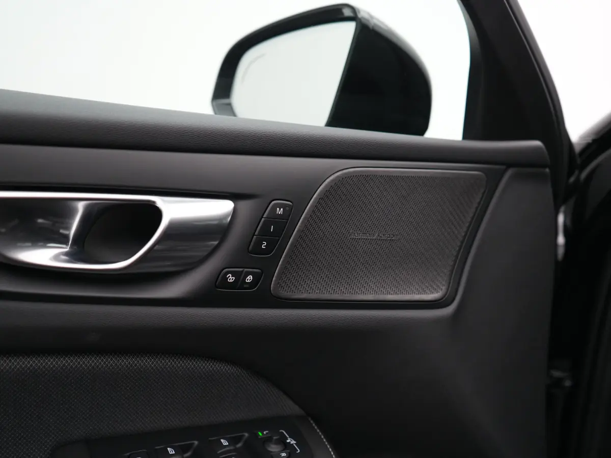 T8 Recharge AWD Plus Dark | 455pk | Head-Up | 360° | Panoramadak | Harman/Kardon | Sportstoel | Nappa | Trekhaak