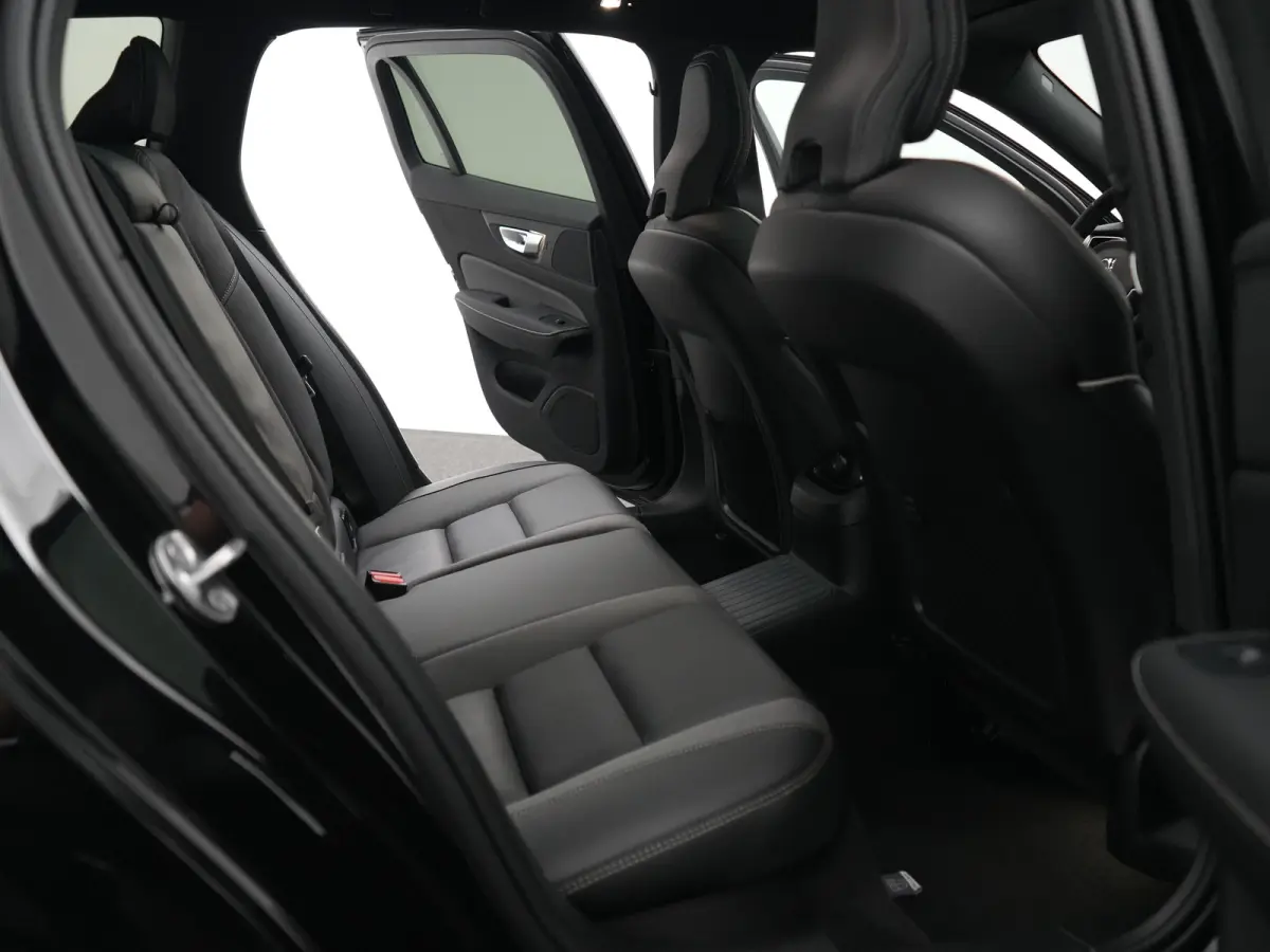 T8 Recharge AWD Plus Dark | 455pk | Head-Up | 360° | Panoramadak | Harman/Kardon | Sportstoel | Nappa | Trekhaak