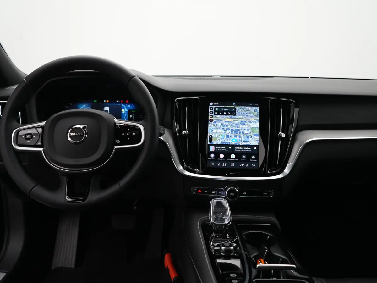 T8 Recharge AWD Plus Dark | 455pk | Head-Up | 360° | Panoramadak | Harman/Kardon | Sportstoel | Nappa | Trekhaak