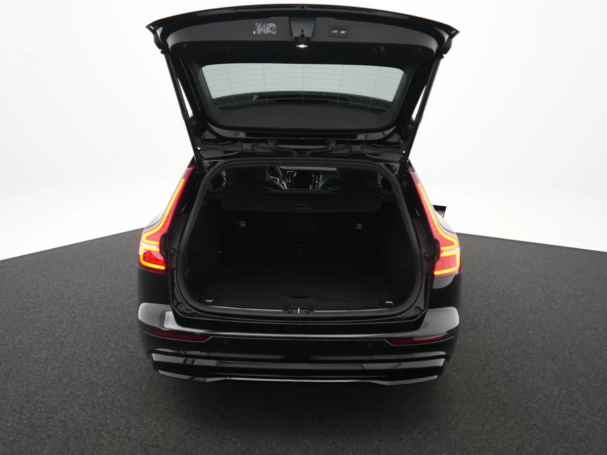 T8 Recharge AWD Plus Dark | 455pk | Head-Up | 360° | Panoramadak | Harman/Kardon | Sportstoel | Nappa | Trekhaak
