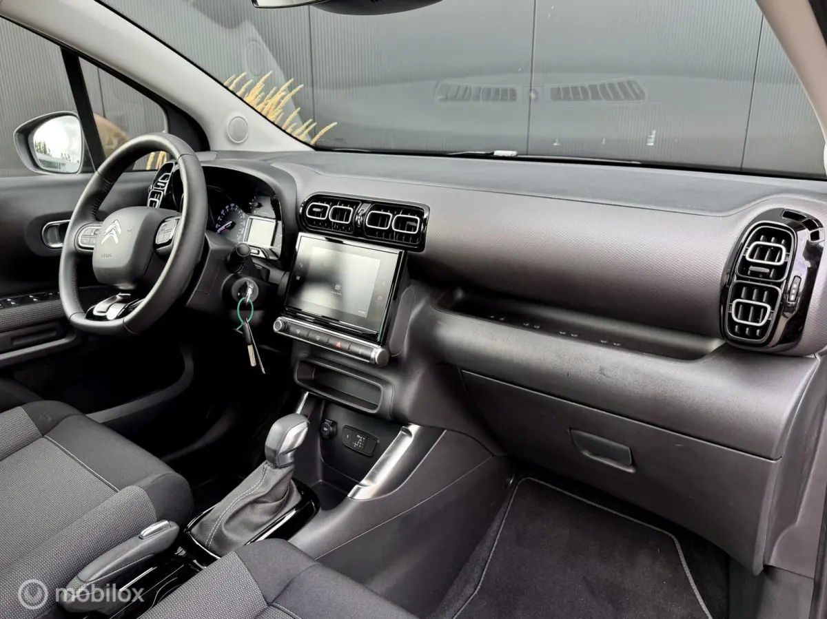 C-Series 130pk I Automaat I Carplay I