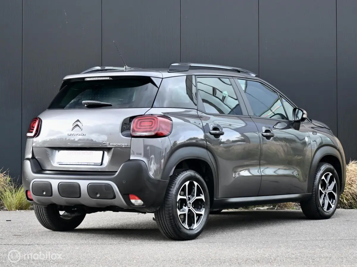C-Series 130pk I Automaat I Carplay I