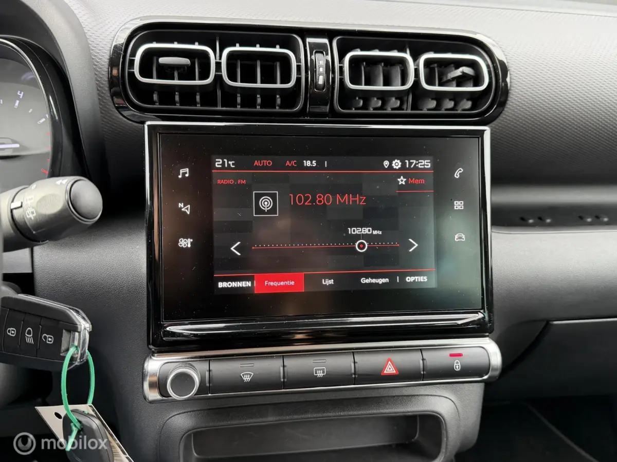 C-Series 130pk I Automaat I Carplay I
