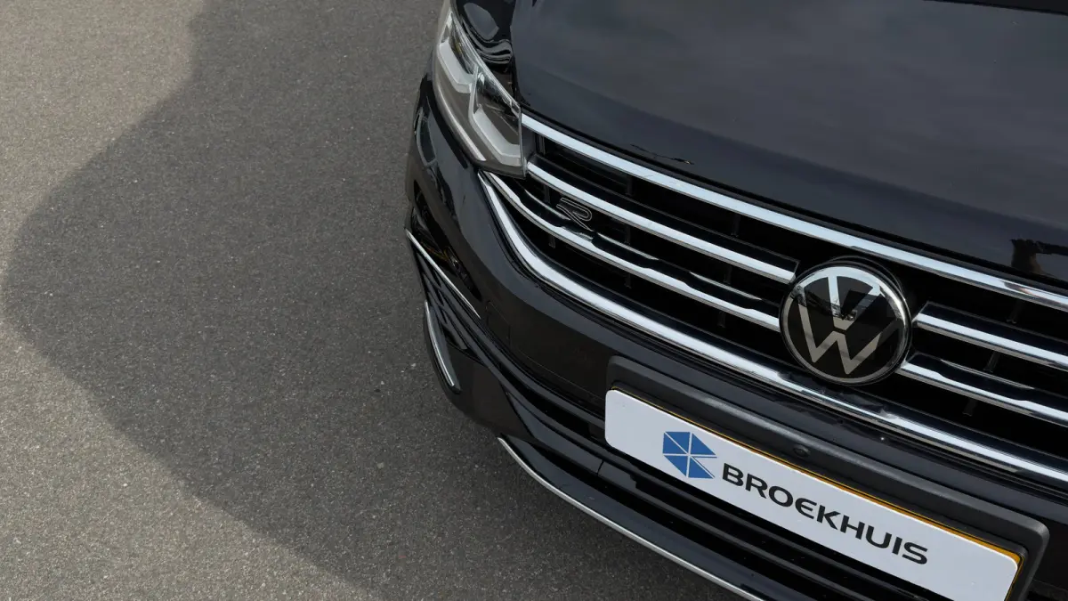 1.4 TSI eHybrid R-Line Business | Achteruitrijcamera | Adaptief demping systeem | Cruise control adaptief