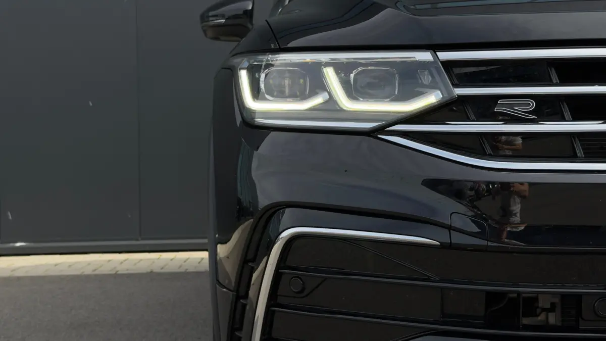 1.4 TSI eHybrid R-Line Business | Achteruitrijcamera | Adaptief demping systeem | Cruise control adaptief