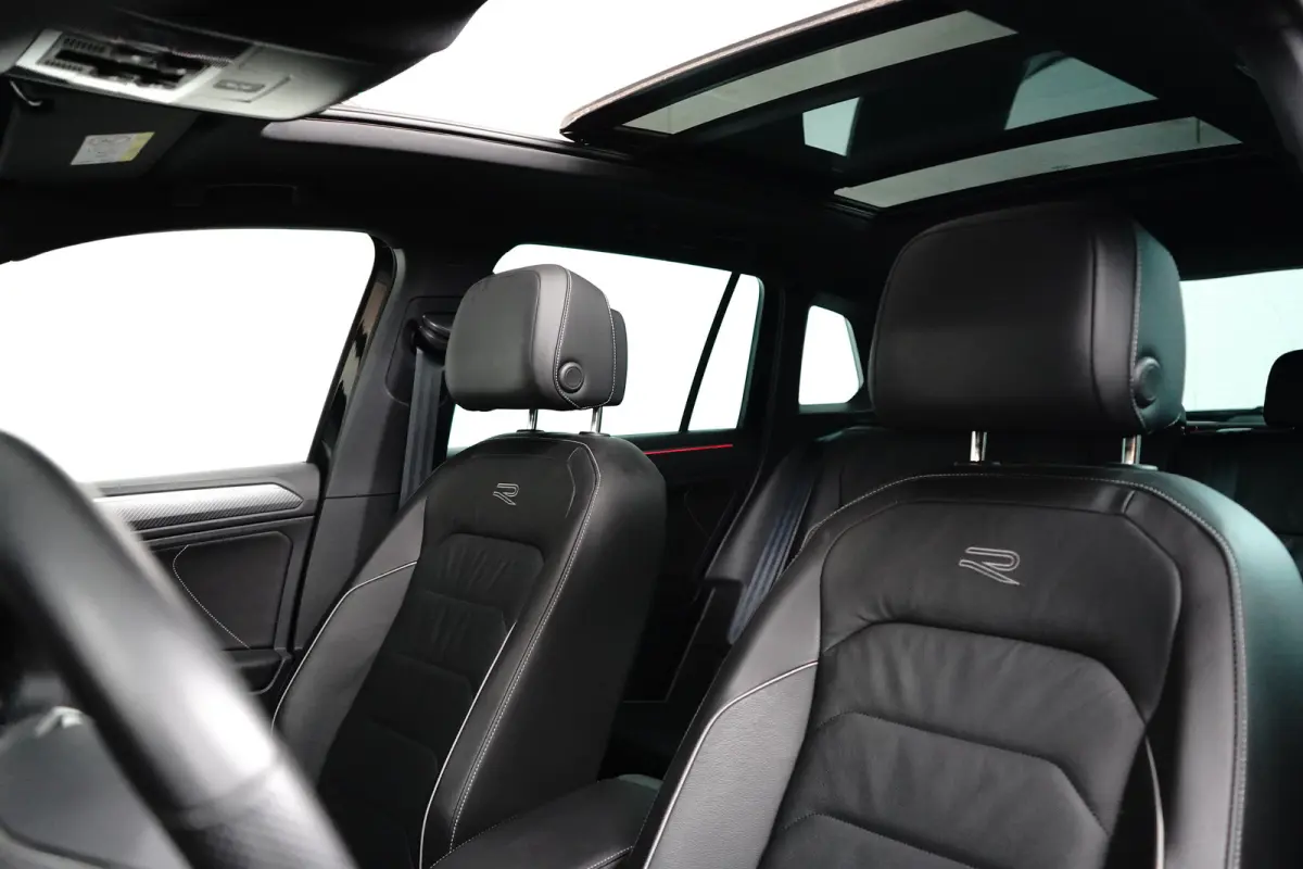 1.4 TSI eHybrid R-Line Business | Achteruitrijcamera | Adaptief demping systeem | Cruise control adaptief
