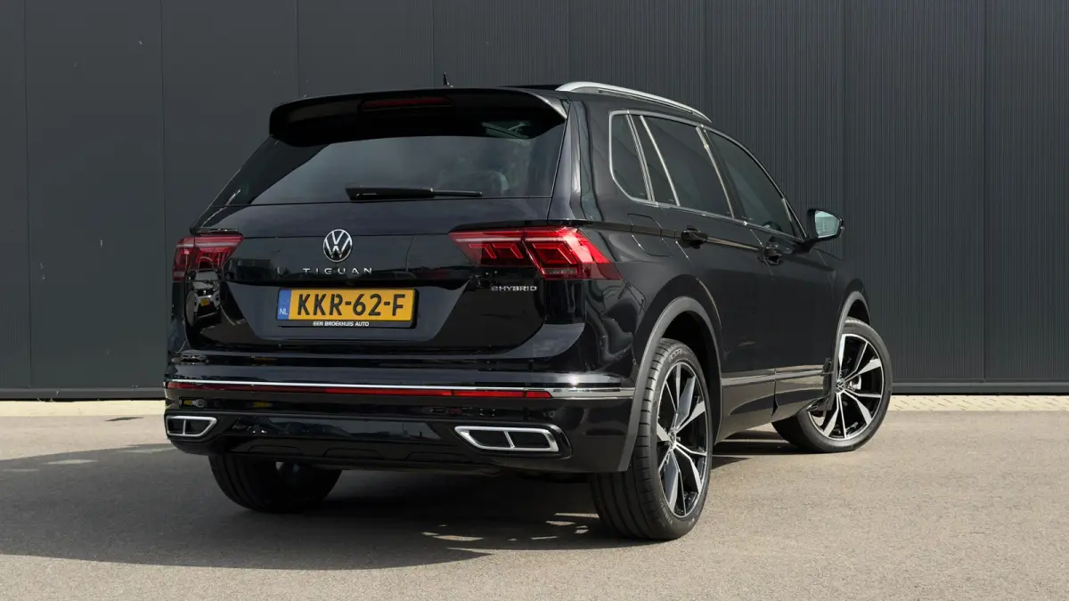 1.4 TSI eHybrid R-Line Business | Achteruitrijcamera | Adaptief demping systeem | Cruise control adaptief