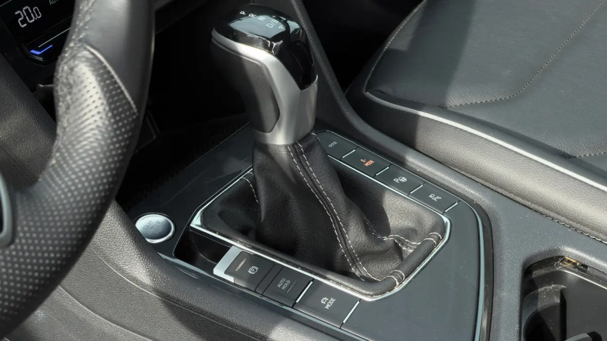 1.4 TSI eHybrid R-Line Business | Achteruitrijcamera | Adaptief demping systeem | Cruise control adaptief