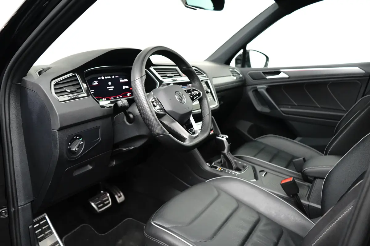 1.4 TSI eHybrid R-Line Business | Achteruitrijcamera | Adaptief demping systeem | Cruise control adaptief