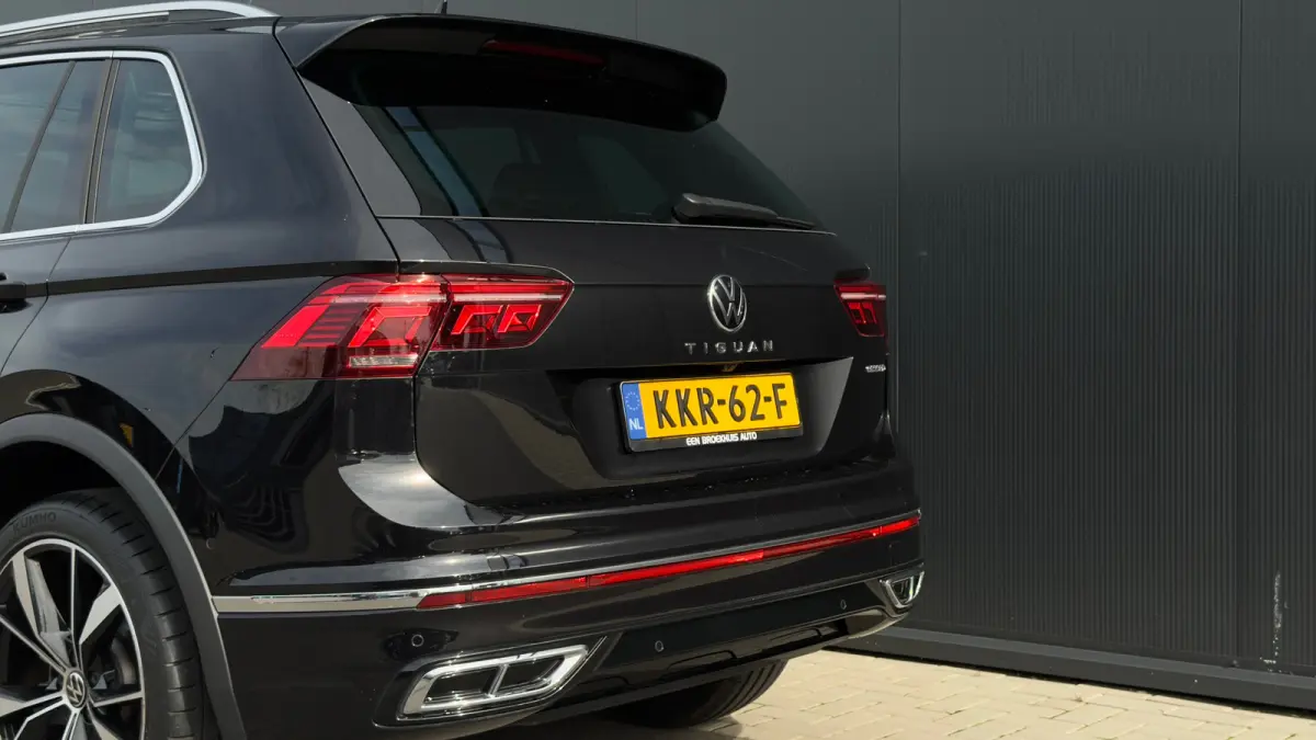 1.4 TSI eHybrid R-Line Business | Achteruitrijcamera | Adaptief demping systeem | Cruise control adaptief