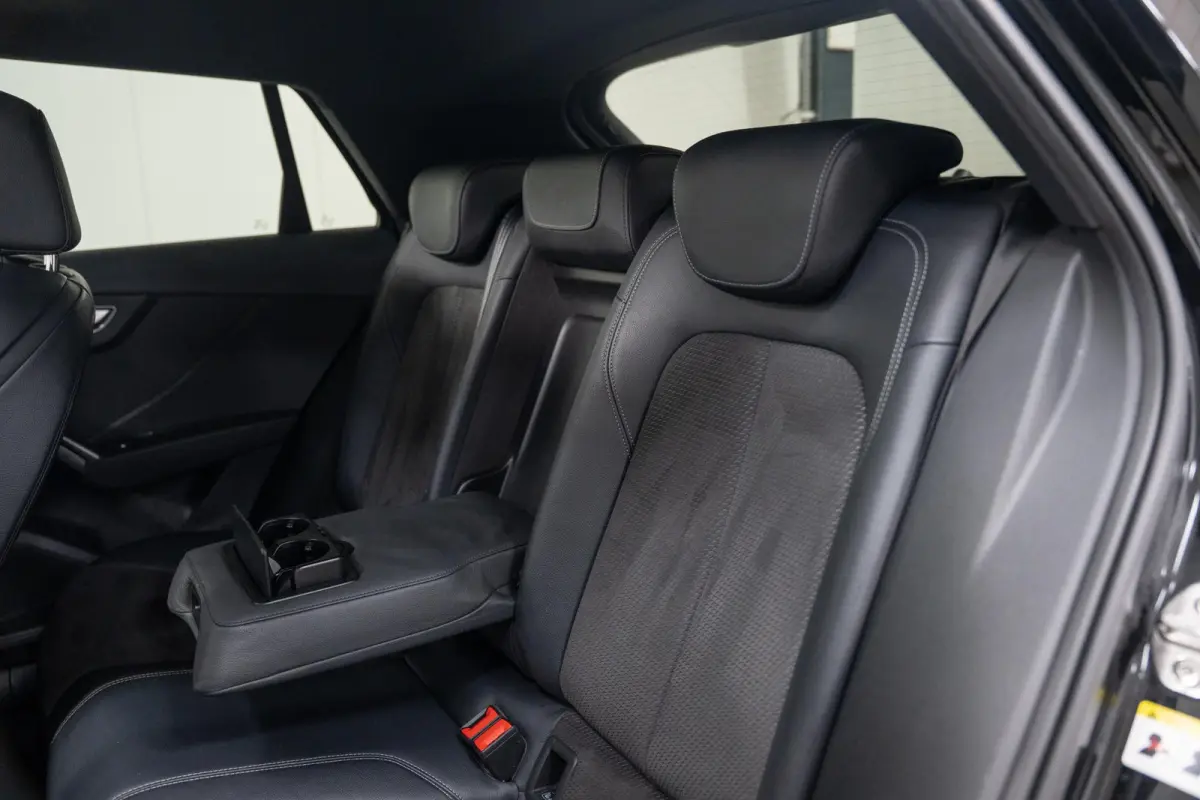 SQ2 2.0 TFSI SQ2*PANO*ACC*LANE-ASS*VIRTUAL*HUD*B&O*CAM
