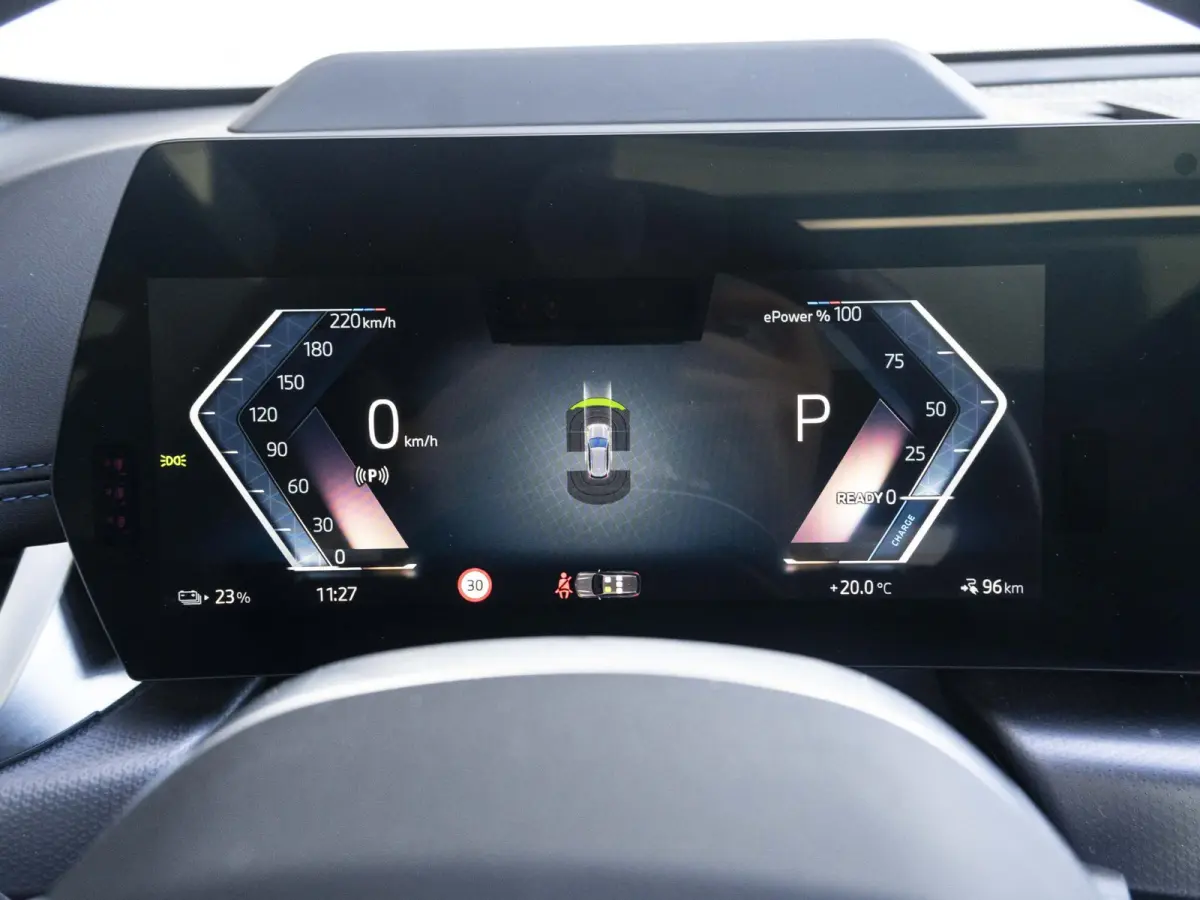 xDrive30 | M Sportpakket | Driving Assistant Professional | Head Up Display | 20 inch | Harman Kardon | Trekhaak