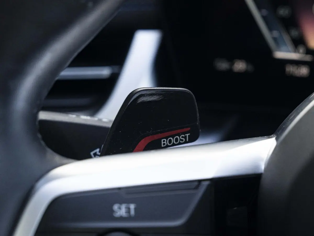 xDrive30 | M Sportpakket | Driving Assistant Professional | Head Up Display | 20 inch | Harman Kardon | Trekhaak