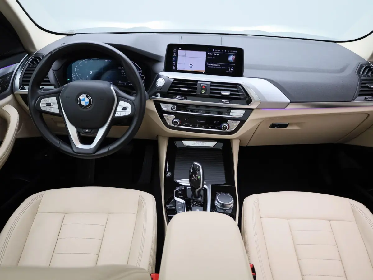 xDrive30e High Executive | Automaat | Panorama dak | Climate control | Virtual cockpit | Memory seat | Apple carplay | Sfeer verlichting | Navigatie | Stoel verwarming | Elec. achterklep | A