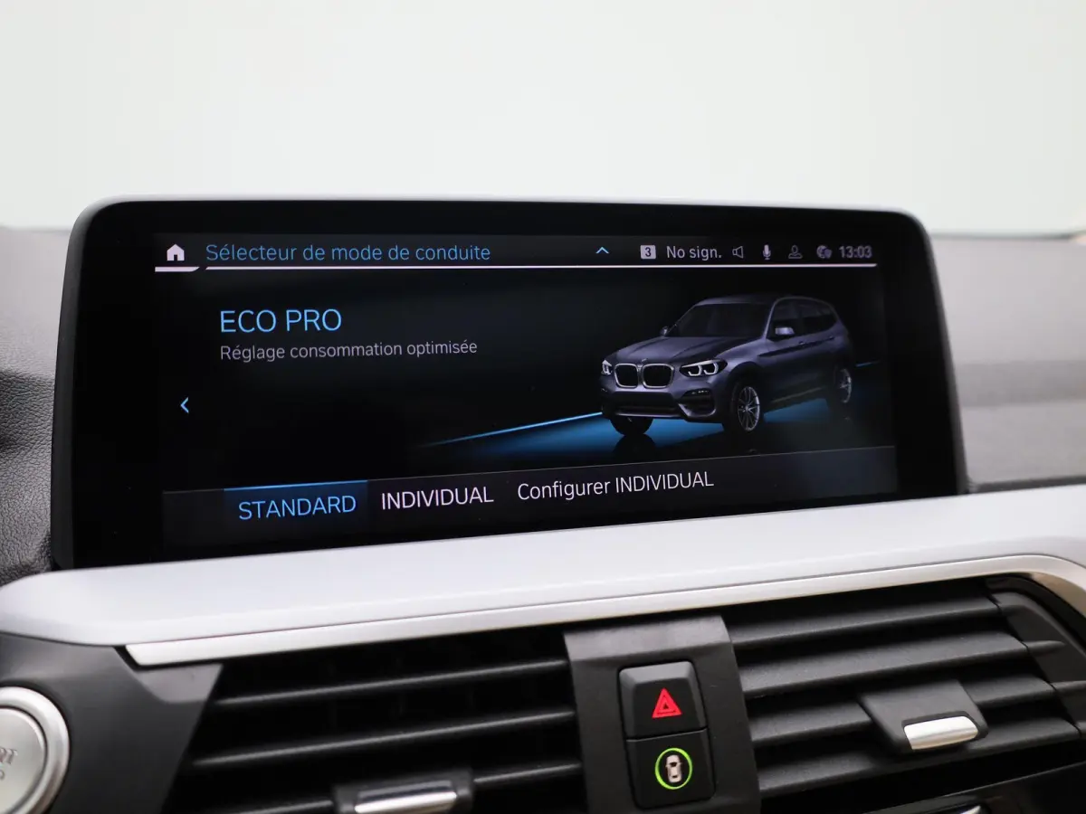 xDrive30e High Executive | Automaat | Panorama dak | Climate control | Virtual cockpit | Memory seat | Apple carplay | Sfeer verlichting | Navigatie | Stoel verwarming | Elec. achterklep | A