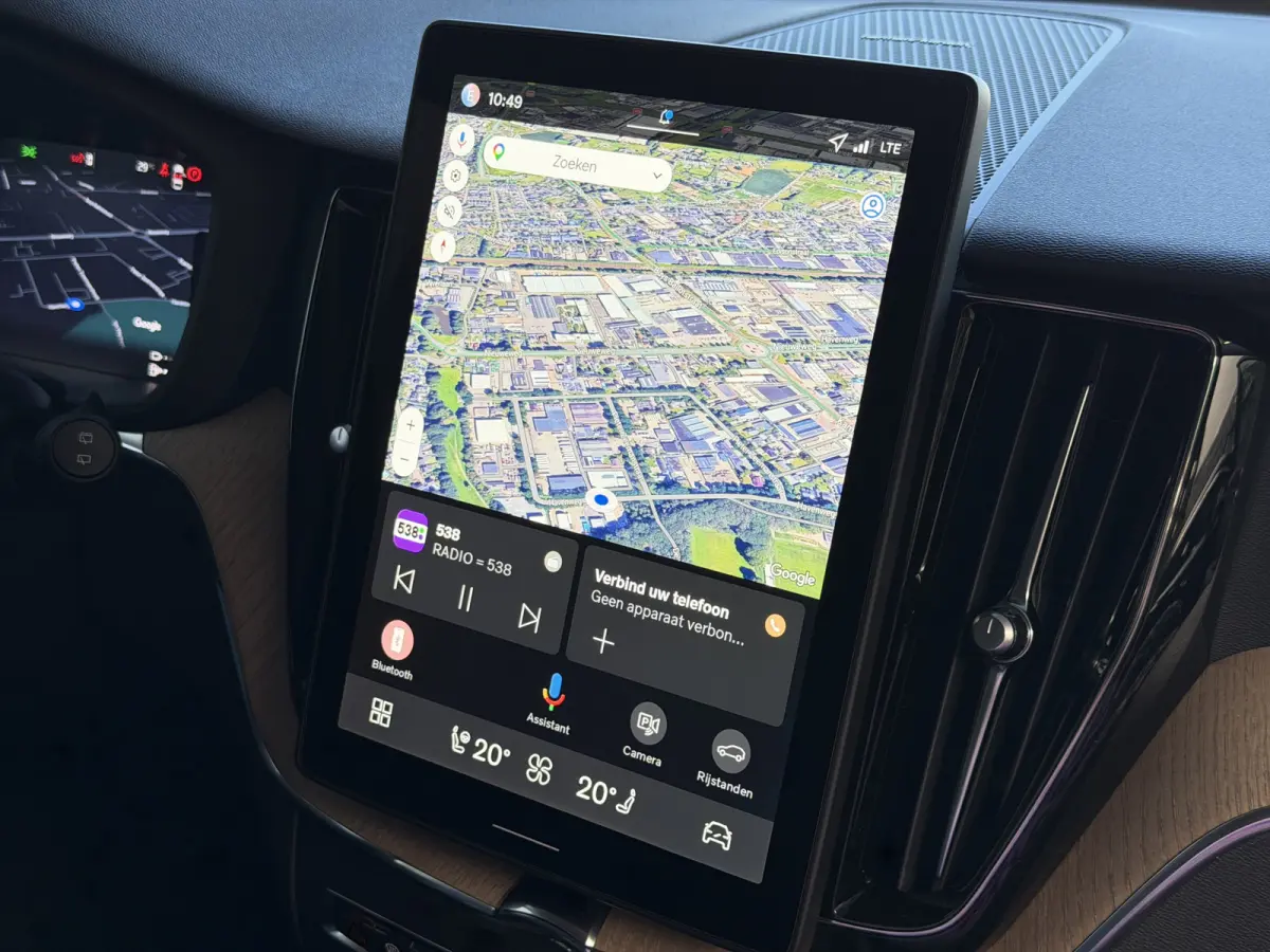 2.0 T8 455PK AWD PLUS DARK NIEUWE AUTO HARMAN KARDON 360.CAM STOEL/STUUR VERW LEER vapour grey