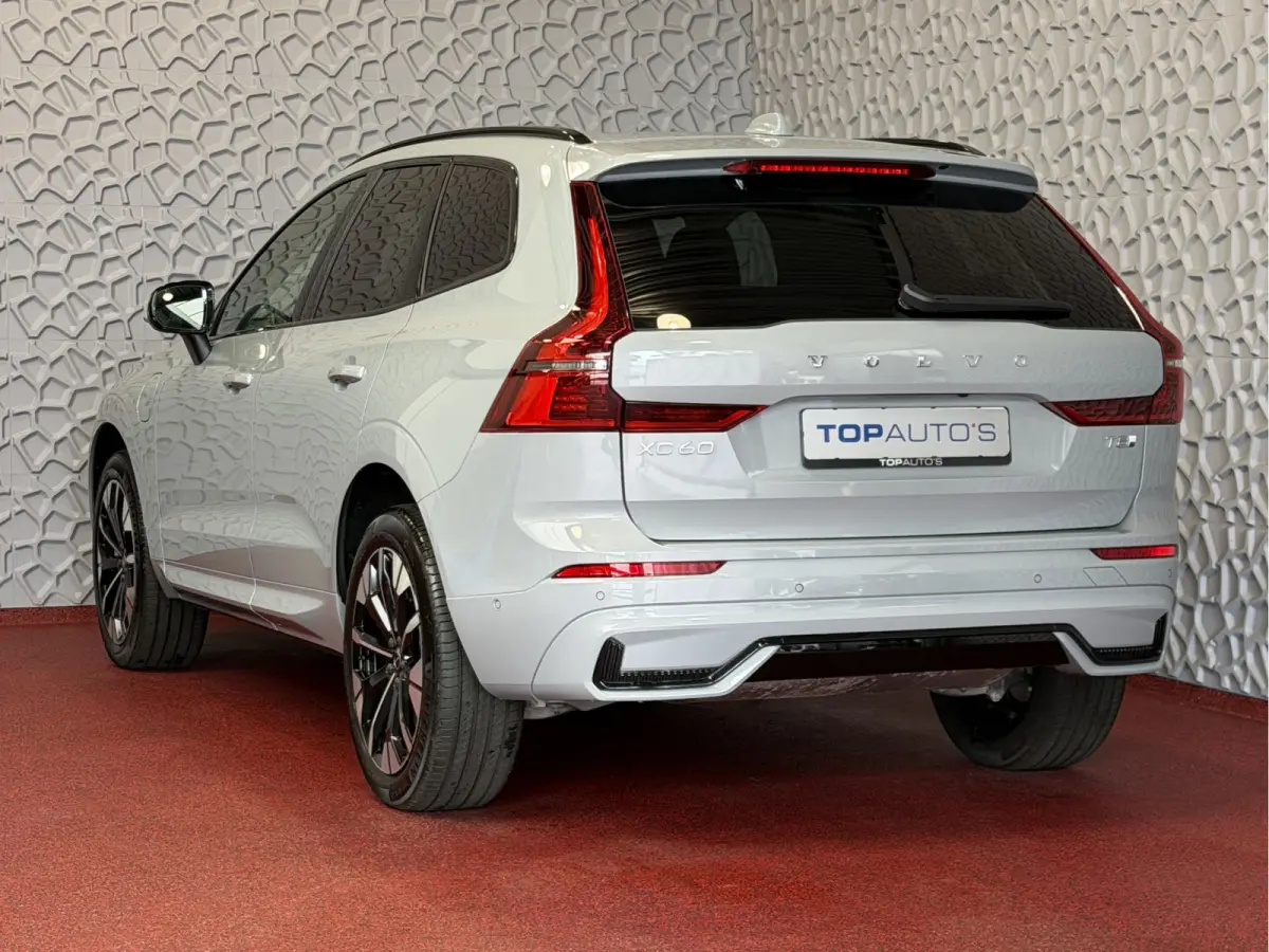 2.0 T8 455PK AWD PLUS DARK NIEUWE AUTO HARMAN KARDON 360.CAM STOEL/STUUR VERW LEER vapour grey