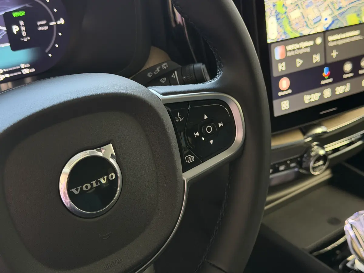 2.0 T8 455PK AWD PLUS DARK NIEUWE AUTO HARMAN KARDON 360.CAM STOEL/STUUR VERW LEER vapour grey