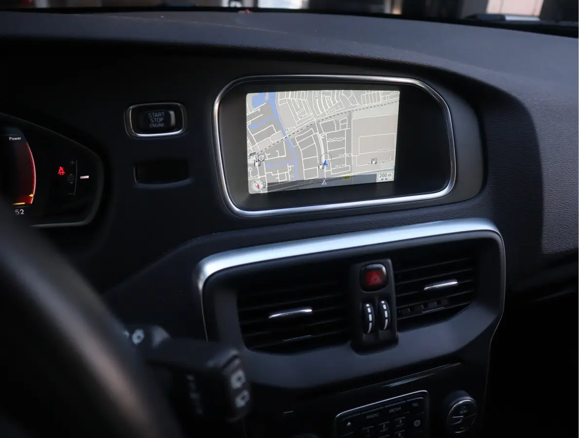 2.0 T3 Momentum Navi / Stoelverw  / Standkachel / Pdc / Elekramen / Instap klaar / Vol jaar Apk