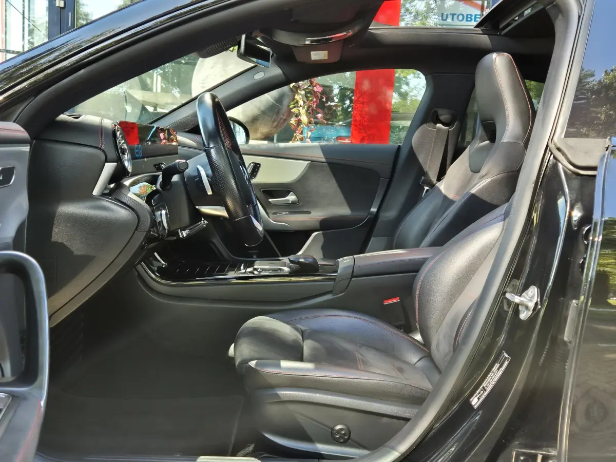 250 e Business Solution AMG Limited | SOH 95.48% | Panoramadak | Apple Carplay | Multi | Sfeerverlichting | Cruise Control | 18 inch