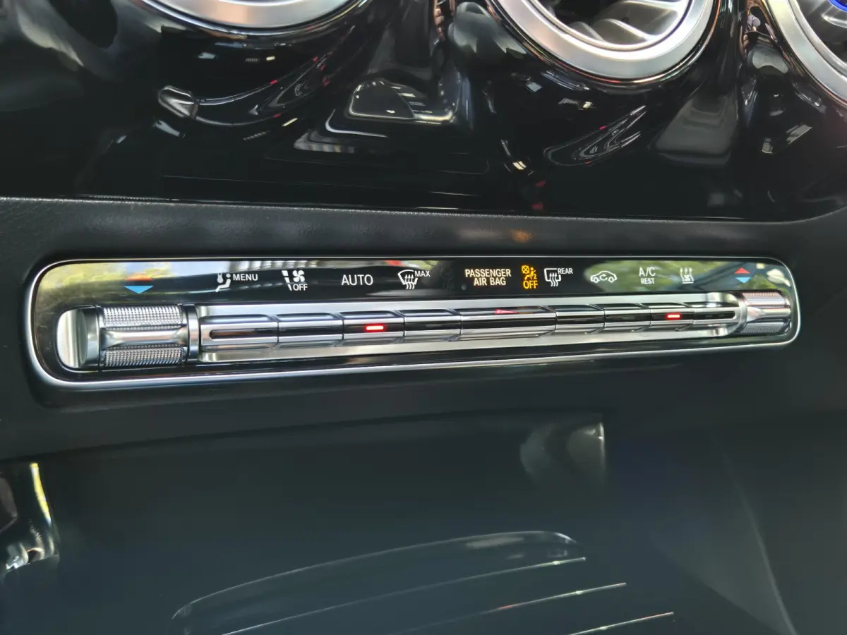 250 e Business Solution AMG Limited | SOH 95.48% | Panoramadak | Apple Carplay | Multi | Sfeerverlichting | Cruise Control | 18 inch