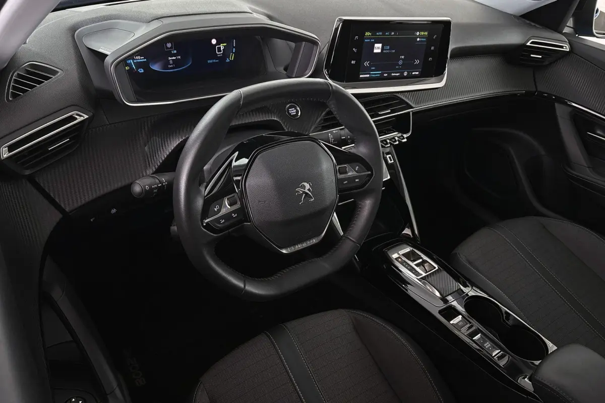 EV Allure Pack 50 kWh Achteruitrijcamera Apple CarPlay 3-Fase