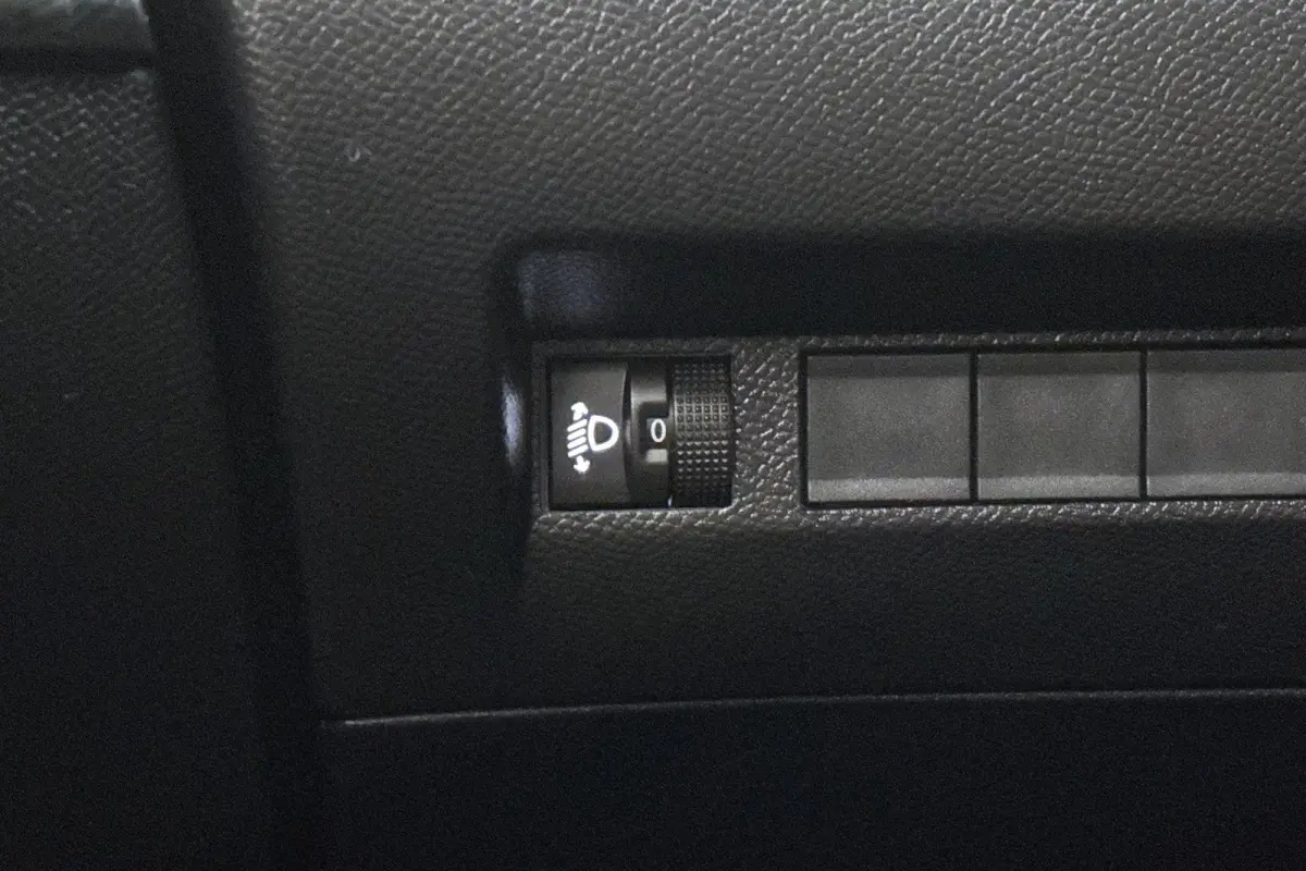1.2 Hybrid 100 e-DCS6 Allure NL Auto Apple CarPlay Parkeersensoren