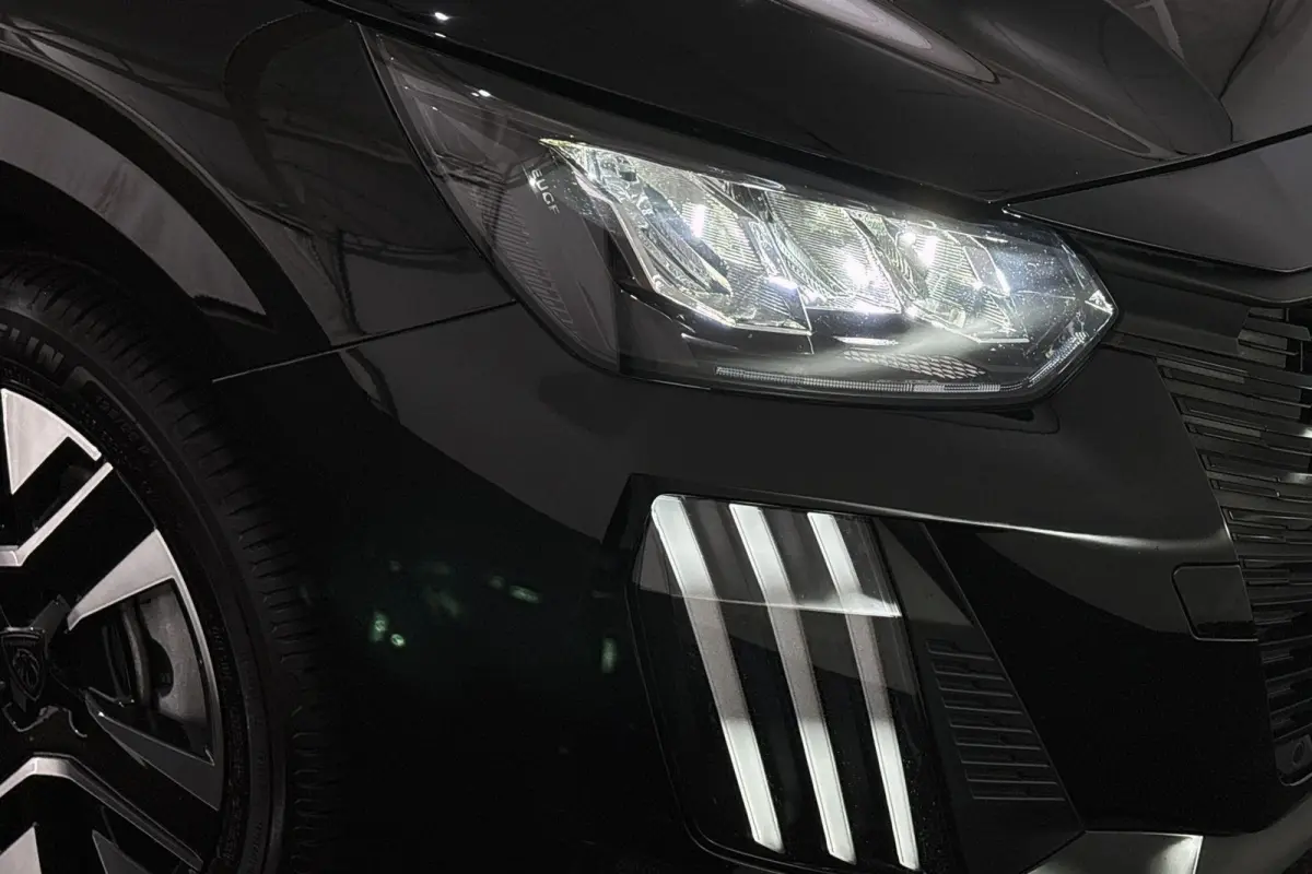 1.2 Hybrid 100 e-DCS6 Allure NL Auto Apple CarPlay Parkeersensoren