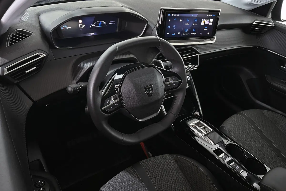 1.2 Hybrid 100 e-DCS6 Allure NL Auto Apple CarPlay Parkeersensoren
