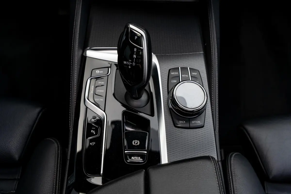 530e M-Sport *Softclose* H&K* ACC* Vol*