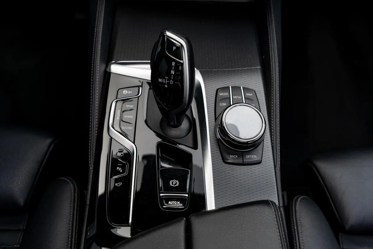 530e M-Sport *Softclose* H&K* ACC* Vol*