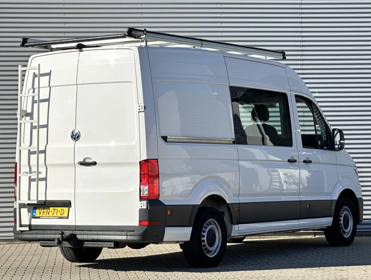 35 2.0 TDI RWD L2H2 DC Dubbele cabine Highline 177pk achterwielaanrijving
