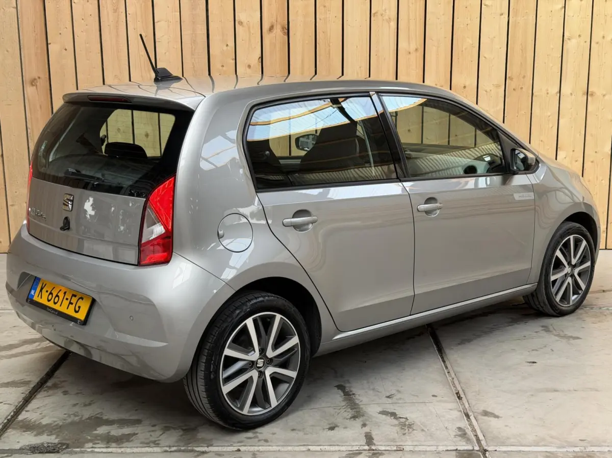 electric SoH 88,14% | Cruise control | Climate control | Metaalkleur | Lichtmetalen velgen | Voorruitverwarming | Stoelverwarming | Parkeersensoren achter