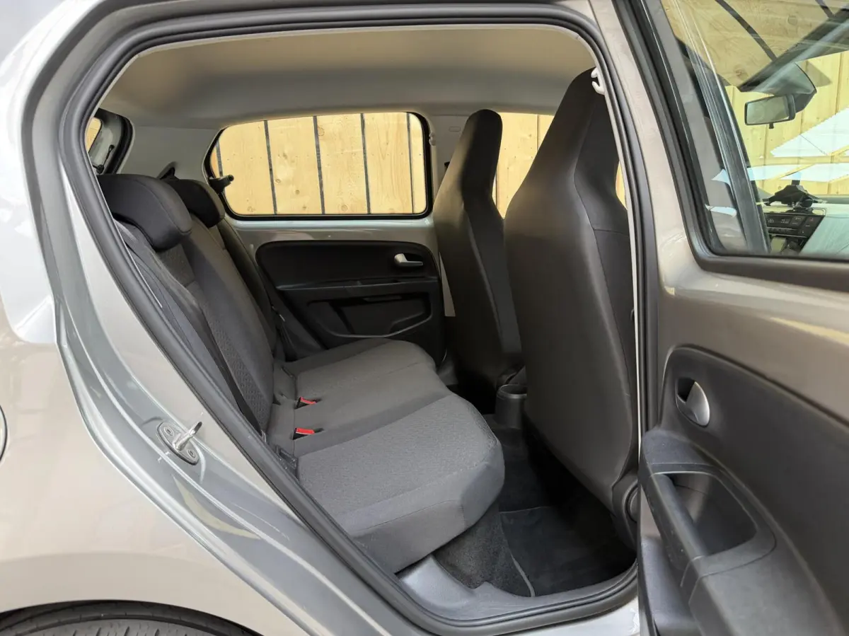 electric SoH 88,14% | Cruise control | Climate control | Metaalkleur | Lichtmetalen velgen | Voorruitverwarming | Stoelverwarming | Parkeersensoren achter