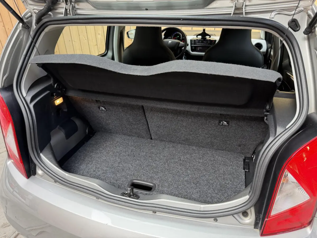 electric SoH 88,14% | Cruise control | Climate control | Metaalkleur | Lichtmetalen velgen | Voorruitverwarming | Stoelverwarming | Parkeersensoren achter