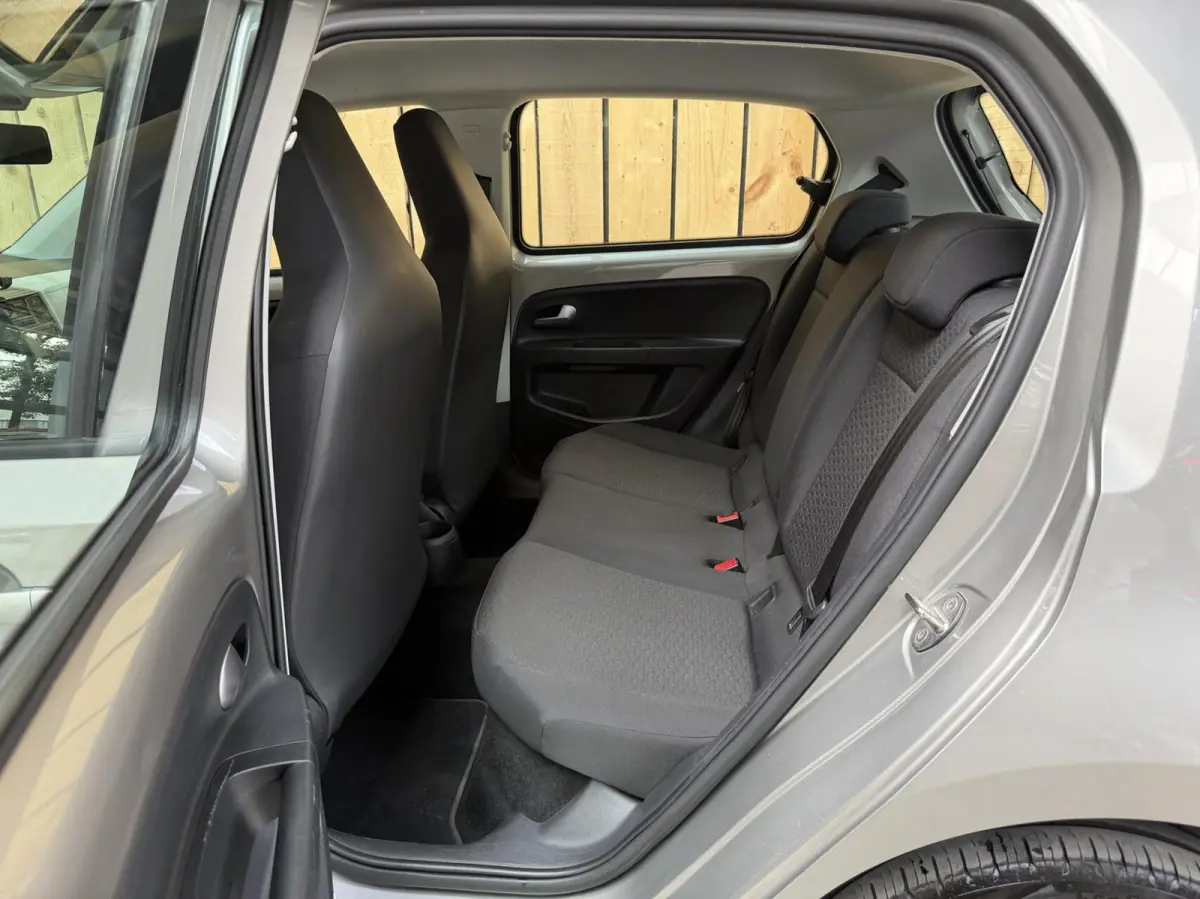 electric SoH 88,14% | Cruise control | Climate control | Metaalkleur | Lichtmetalen velgen | Voorruitverwarming | Stoelverwarming | Parkeersensoren achter