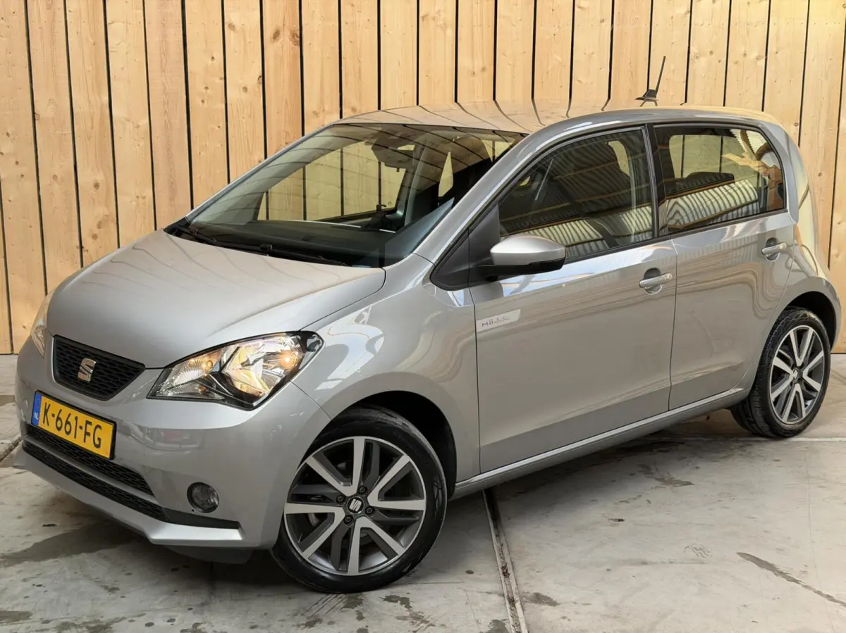 electric SoH 88,14% | Cruise control | Climate control | Metaalkleur | Lichtmetalen velgen | Voorruitverwarming | Stoelverwarming | Parkeersensoren achter
