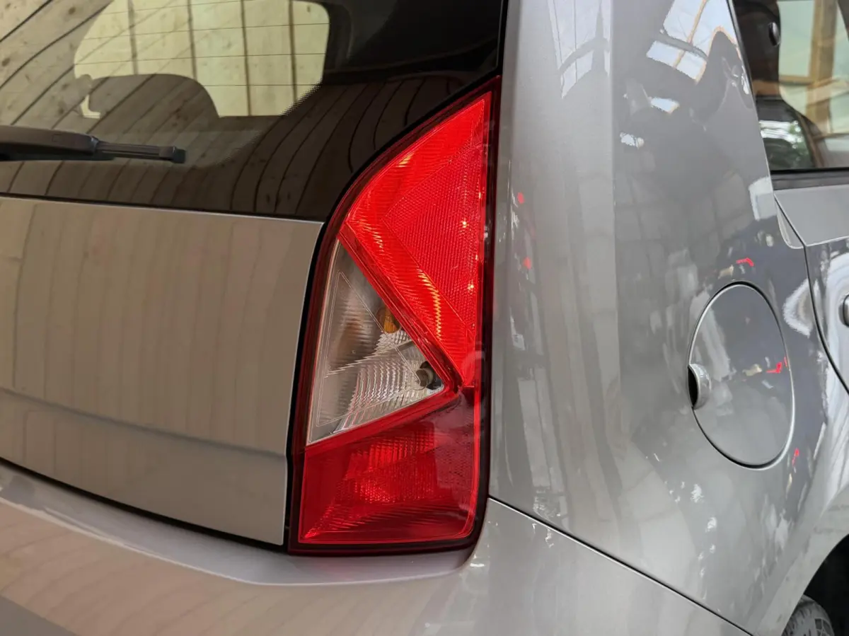 electric SoH 88,14% | Cruise control | Climate control | Metaalkleur | Lichtmetalen velgen | Voorruitverwarming | Stoelverwarming | Parkeersensoren achter