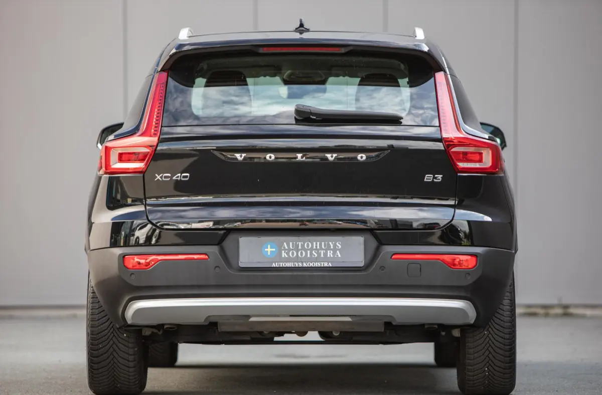 2.0 B3 Core MY2026|Leder|Keyless|PDC|Camera|Carplay