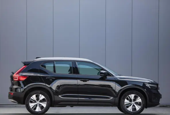 2.0 B3 Core MY2026|Leder|Keyless|PDC|Camera|Carplay