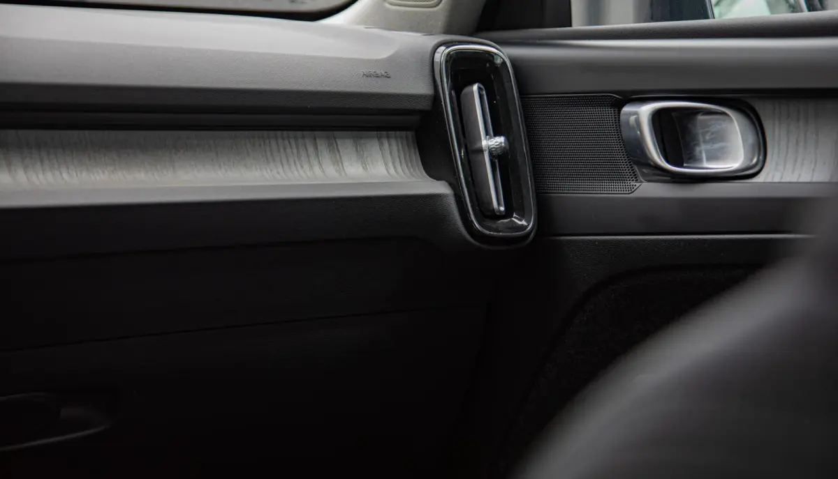 2.0 B3 Core MY2026|Leder|Keyless|PDC|Camera|Carplay
