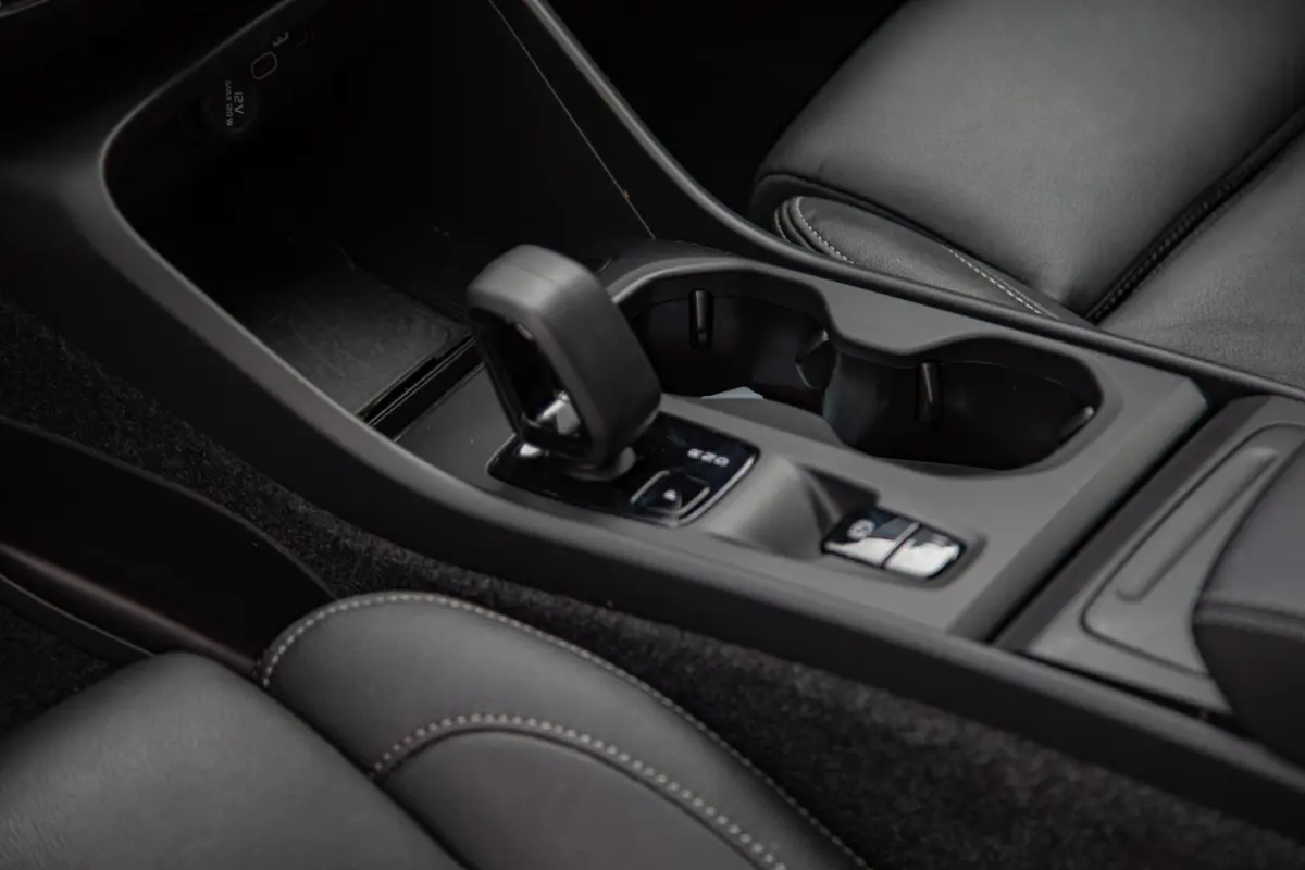2.0 B3 Core MY2026|Leder|Keyless|PDC|Camera|Carplay