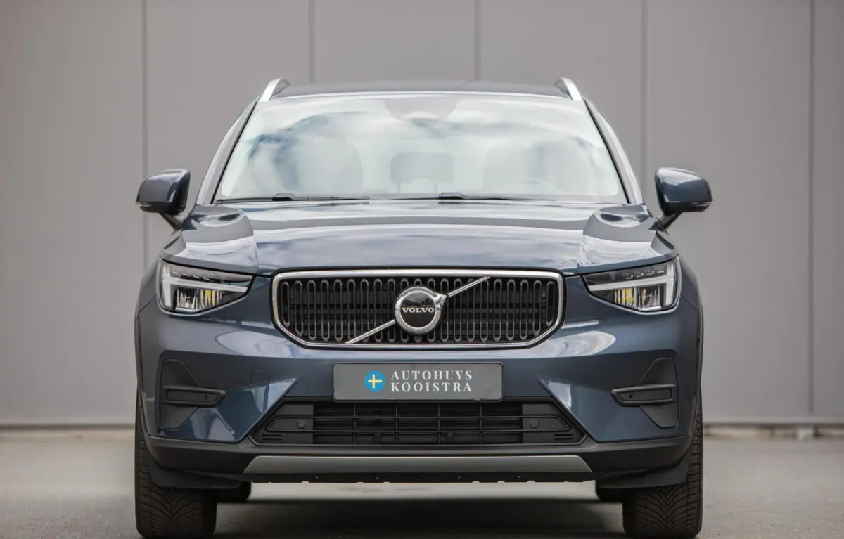 2.0 B3 Core MY2026|Leder|Keyless|PDC|Camera|Carplay
