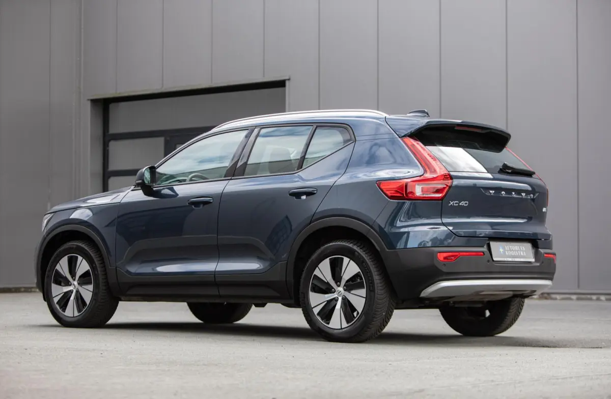 2.0 B3 Core MY2026|Leder|Keyless|PDC|Camera|Carplay