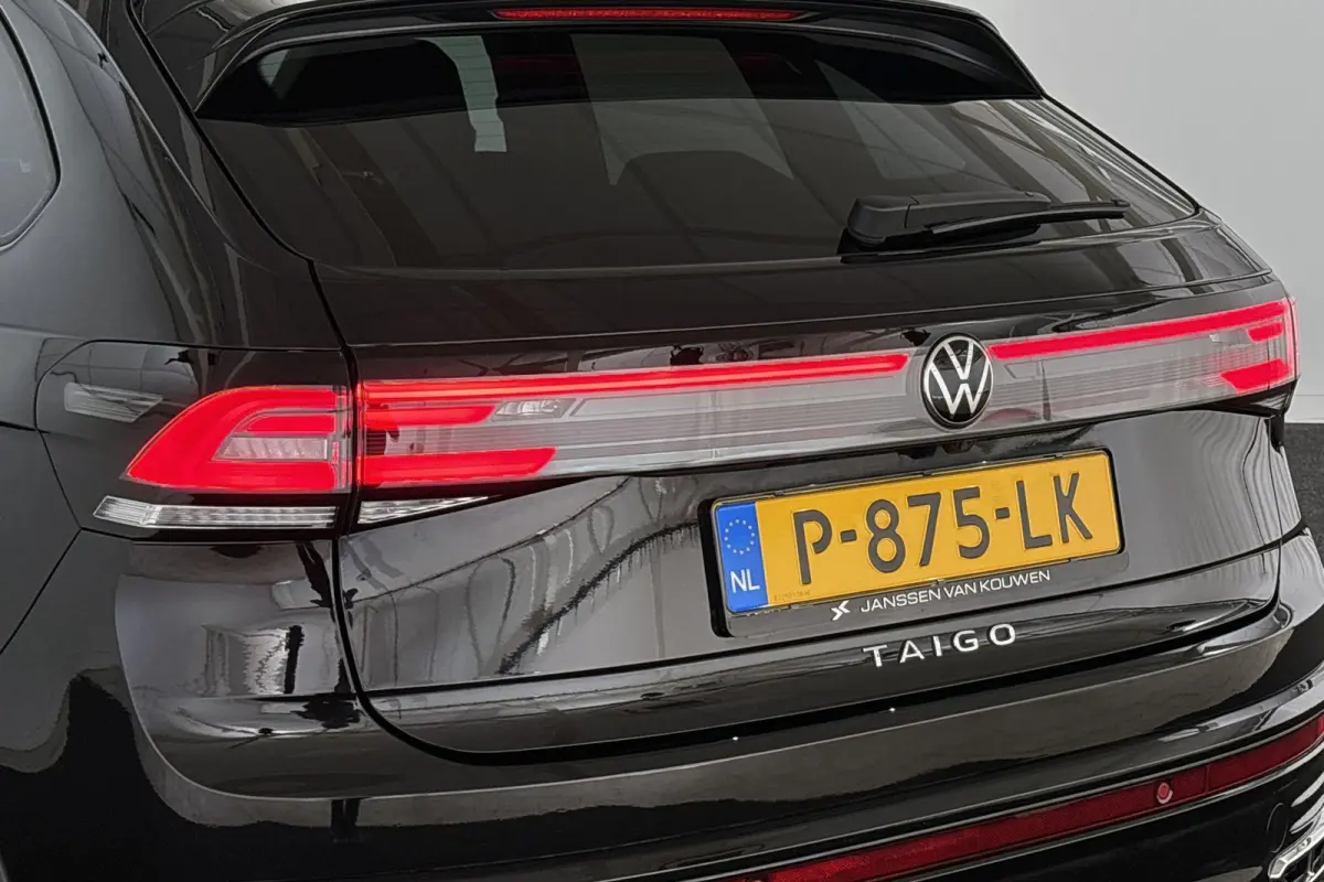 1.0 TSI R-Line Business DSG Automaat Achteruitrijcamera Apple CarPlay