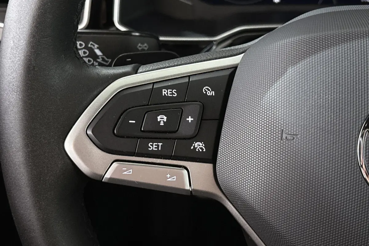 1.0 TSI R-Line Business DSG Automaat Achteruitrijcamera Apple CarPlay