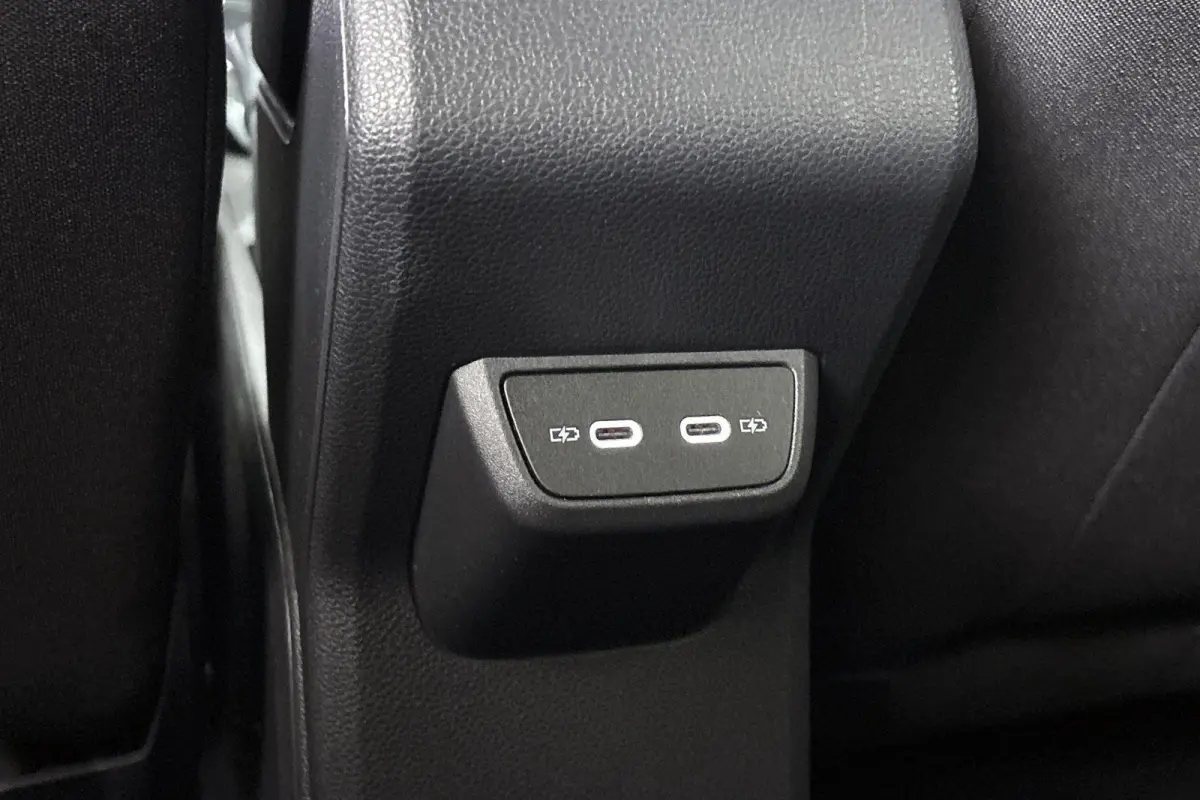 1.0 TSI R-Line Business DSG Automaat Achteruitrijcamera Apple CarPlay
