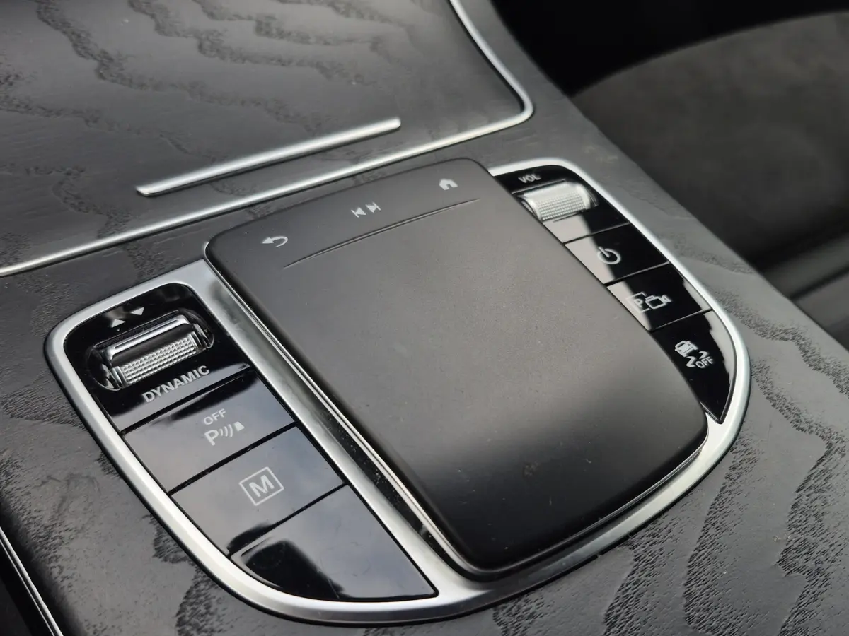 4MATIC Business Solution AMG Camera | Full LED | Elektr. Achterklep | Stoelverwarming | Full map navigatie | Carplay/android auto |