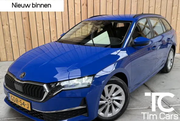 1.5 TSI First Edition Automaat | Apple CarPlay/Android Auto | Achteruitrijcamera | Cruise & climate control | LED koplampen | Stoel- en stuurwielverwarming | Rijstrooksensor | Parkeersensore